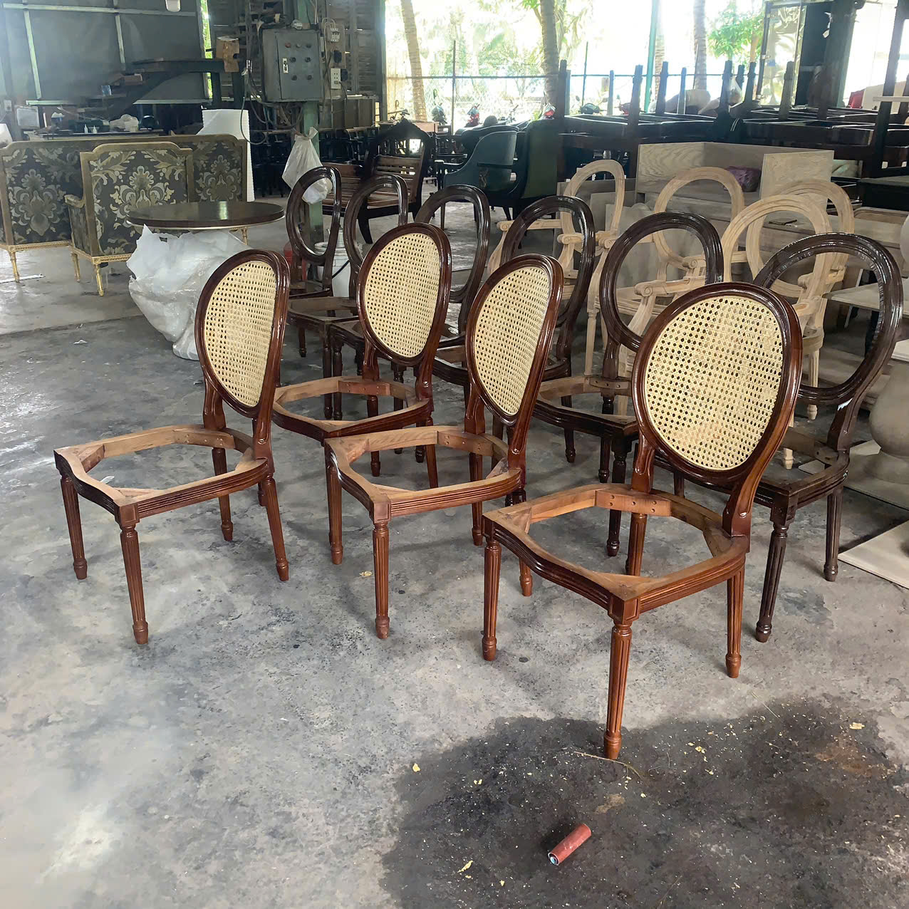 GHẾ ĂN TÂN CỔ ĐIỂN LOUIS 16 TỰA MÂY